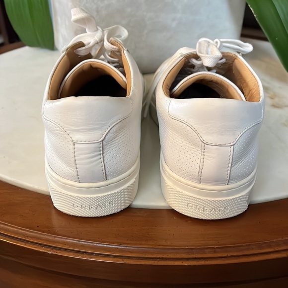 Women’s GREATS white sneakers - Picture 3 of 7